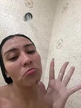 LunaAurora3 webcams show profile image 