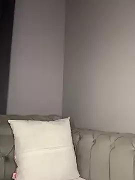 LunaDesireex from StripChat is Freechat