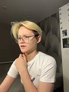 LunaDoreann webcams show profile image 