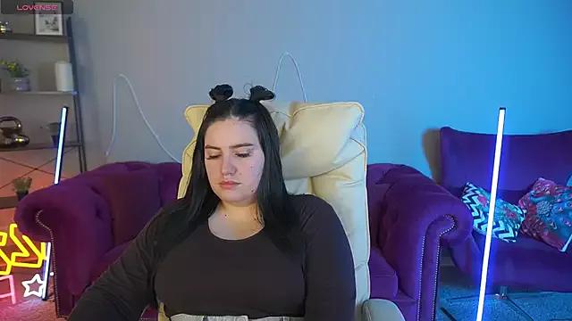 LunaDreamm from StripChat is Freechat