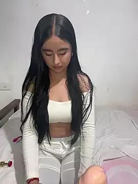 LunaFoxx10 webcams show profile image 