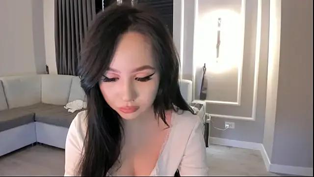 Lunajii webcams show profile image 