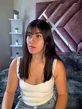 LunaMartinez_Pink webcams show profile image 