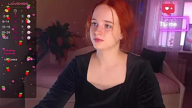 LunaSweet18 webcams show profile image 