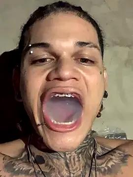 Lunatic_love69 webcams show profile image 