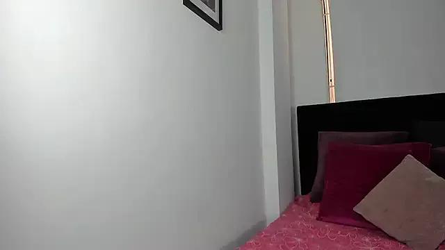 LunaVelvet777 from StripChat is Freechat
