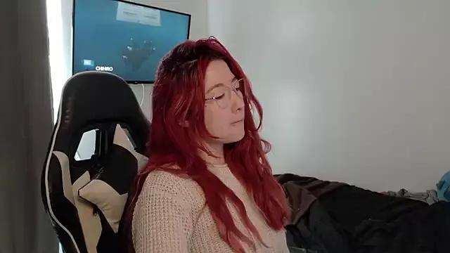lunnaa_ from StripChat