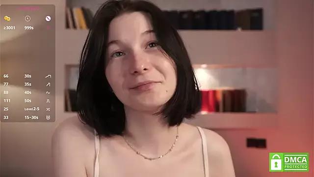 LupitaHalleck webcams show profile image 