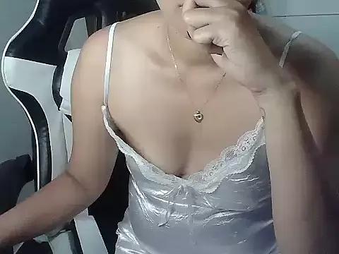 lustlushlady6 from StripChat is Freechat