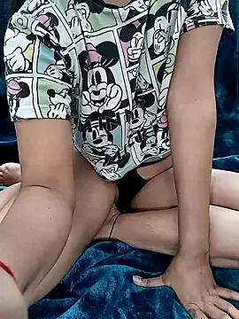 Lusty_alice from StripChat is Freechat