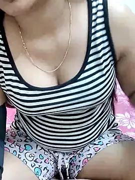 Lustybabe1 from StripChat is Freechat