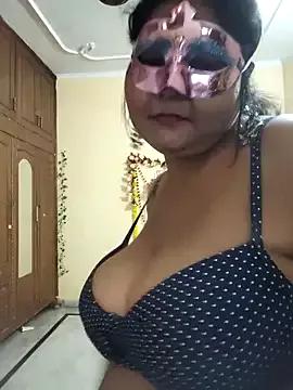 LustyBhabhi from StripChat is Freechat
