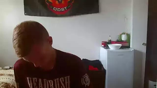 lustylyndon from StripChat is Freechat