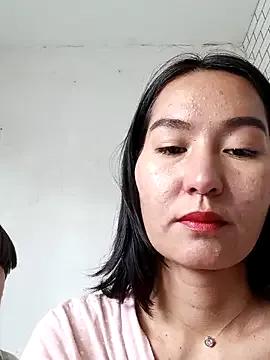 Luu-Lii777 from StripChat