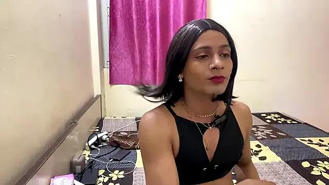 LuvLayla from StripChat is Freechat