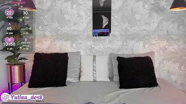 Luxury_Woman from StripChat