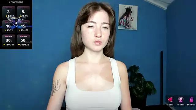 Luxuryalma from StripChat