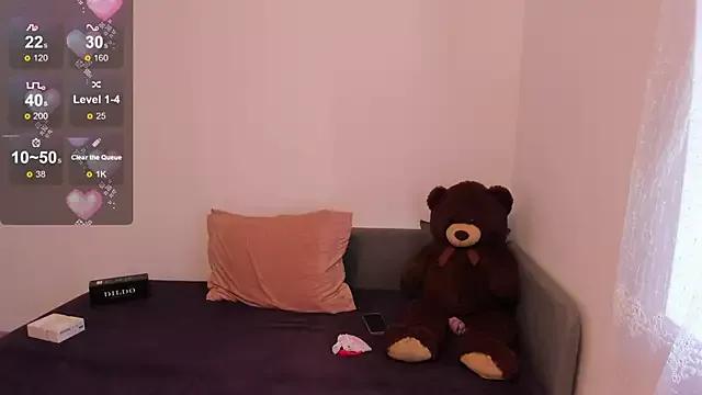 luxurydoll21 from StripChat