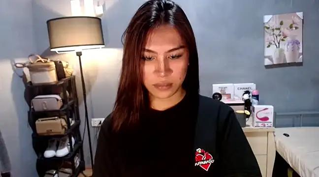 luxxy_grand from StripChat
