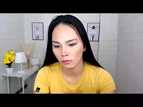 LylianaGirlx from StripChat