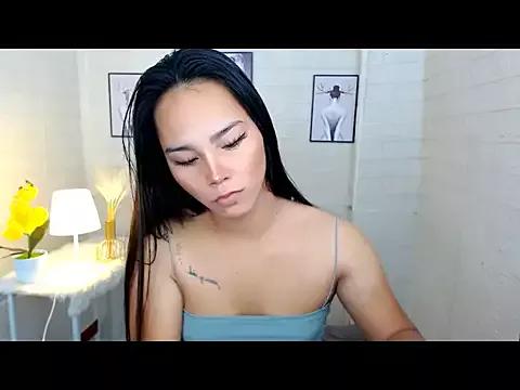 LylianaGirlx from StripChat