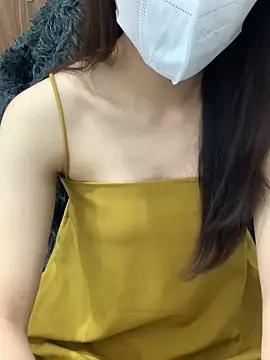 Lyly2525 from StripChat