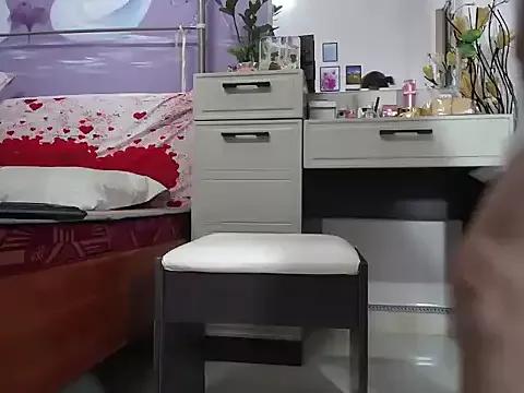 lyly_asian from StripChat is Freechat