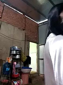 Lyly_sexy2k from StripChat