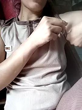 Lyly_sexy2k from StripChat