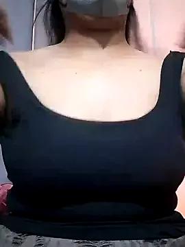 LylyCii96 from StripChat