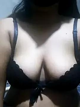 LylyCii96 from StripChat