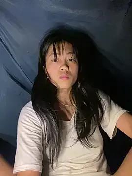 LylyOx9 from StripChat is Freechat