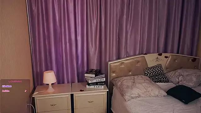 LynBrittle from StripChat is Freechat