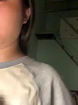 Lynn-122 webcams show profile image 