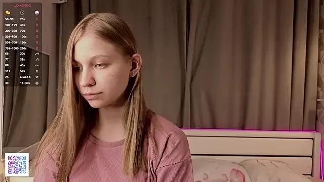 LynneHaviland from StripChat