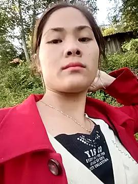 Lyssa-a from StripChat