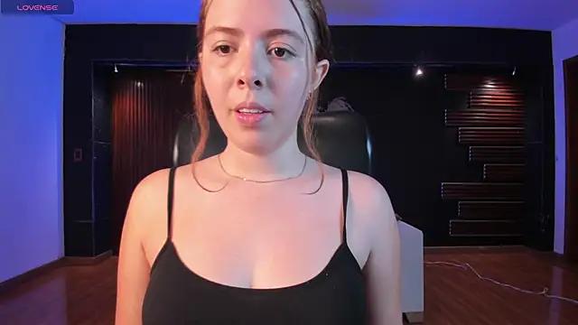 Lyssa_Muller from StripChat
