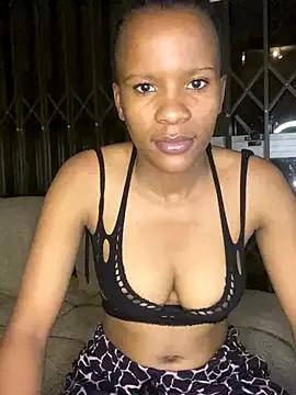 Maahlerh123 from StripChat