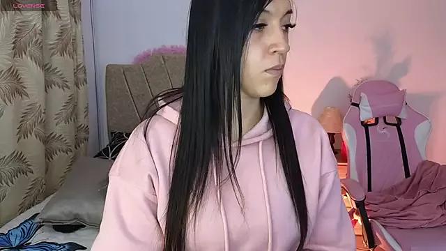 Maajuu_ from StripChat