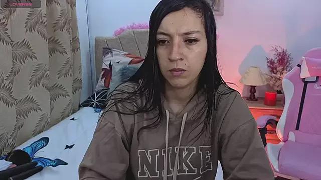 Maajuu_ from StripChat