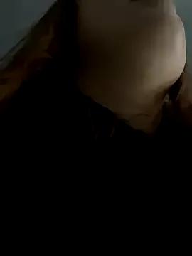 MacarenaRosse from StripChat is Freechat