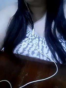 Madam-bezoul from StripChat is Freechat
