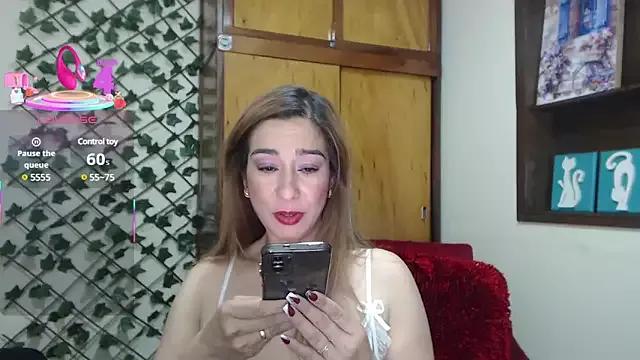 Madam_dali from StripChat