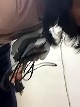 MadamLeRouge from StripChat is Freechat