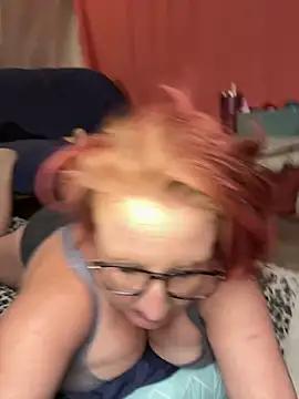 MadamMoonGoddess from StripChat