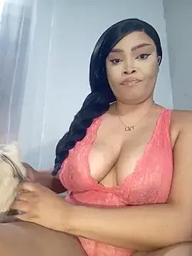 MadamPinky from StripChat is Freechat