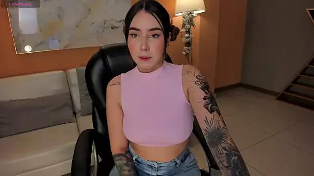 MaddisonCollins from StripChat