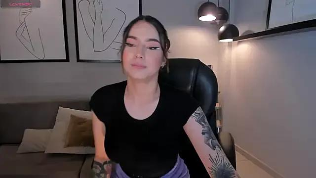 MaddisonCollins from StripChat