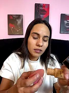 Maddy-Johnson- from StripChat is Freechat
