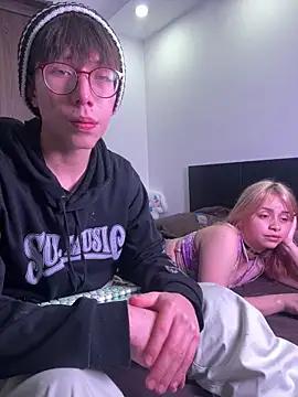 Maddy_and_Tom from StripChat
